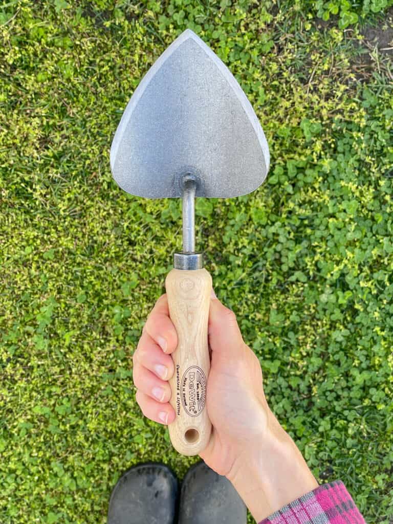 New TurfKing Stainless Steel Garden Trowel with Gel Grip Handle A 