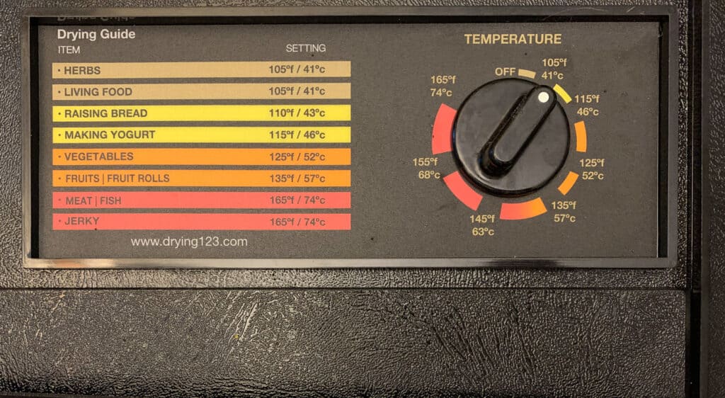 An image of the temperature dial on an Excalibur dehydrator turned to 105ºF